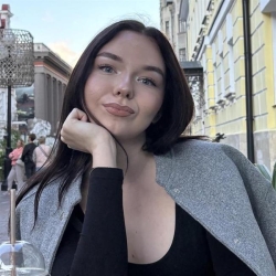 Фотография репетитора Иванникова Варвара Сергеевна