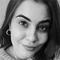 Фотография репетитора Комкова Екатерина Сергеевна