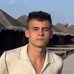 Фотография репетитора Попов Павел Александрович