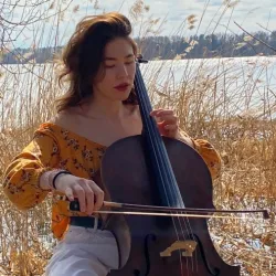 Фотография репетитора Рахматуллина Адель Рустемовна