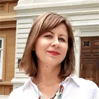 Фотография репетитора Антонова Елена Викторовна