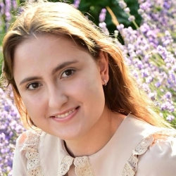 Фотография репетитора Рябикова Мария Михайловна