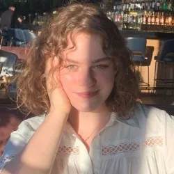 Фотография репетитора Гузеева Александра Алексеевна