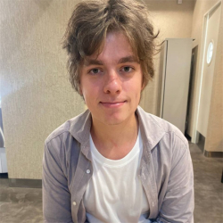 Фотография репетитора Мошненко Назар Александрович