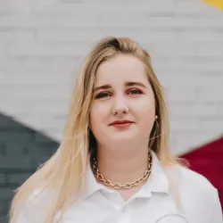 Фотография репетитора Масленникова Полина Владимировна