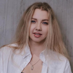 Фотография репетитора Полякова Яна Александровна