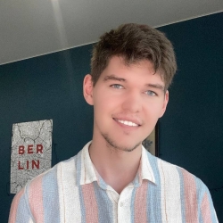 Фотография репетитора Иванов Эдвард Александрович