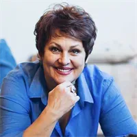 Фотография репетитора Ошеметкова Ирина Владимировна