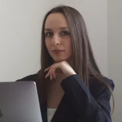 Фотография репетитора Кутнаева Алина Руслановна