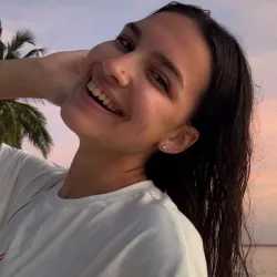 Фотография репетитора Бубенчикова Вероника Витальевна