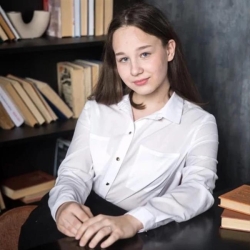 Фотография репетитора Макарова Дарья Владимировна