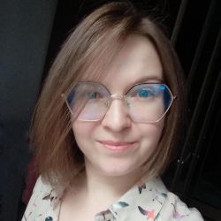 Фотография репетитора Шадрина Елена Евгеньевна