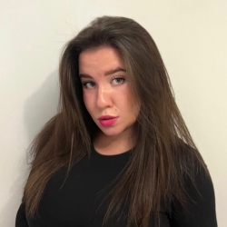 Фотография репетитора Бондаренко Яна 