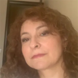 Фотография репетитора Арзуманова Инна Эдуардовна