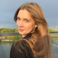 Фотография репетитора Салтыкова Марина Александровна