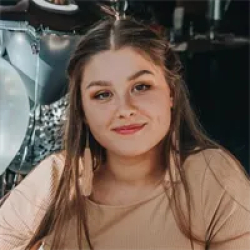 Фотография репетитора Чеснокова Анастасия Романовна