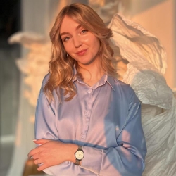 Фотография репетитора Старкина Юлия Николаевна