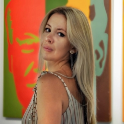 Фотография репетитора Лопатина Анастасия Алексеевна