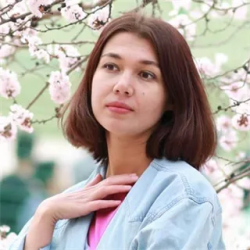 Фотография репетитора Пулатова Мадина Рафиковна