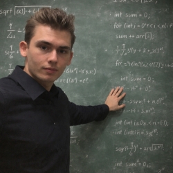 Фотография репетитора Антонов Владислав Даниилович