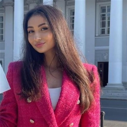 Фотография репетитора Сафина Зарина Дамировна