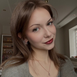 Фотография репетитора Кемежук Кристина Григорьевна