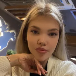 Фотография репетитора Аспанова Камилла Тимуровна