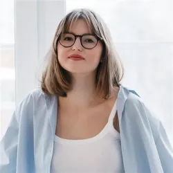 Фотография репетитора Ижмякова Александра Николаевна