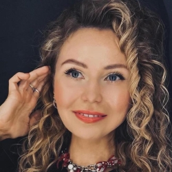 Фотография репетитора Кабанова Юлия Валерьевна