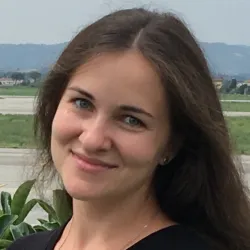 Фотография репетитора Селиверстова Елена Викторовна