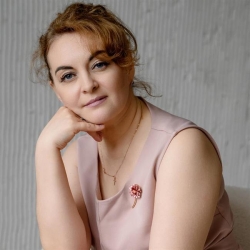 Фотография репетитора Антонова Ирина Владимировна