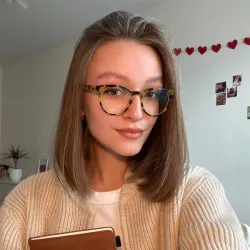 Фотография репетитора Клиновая Мария Денисовна