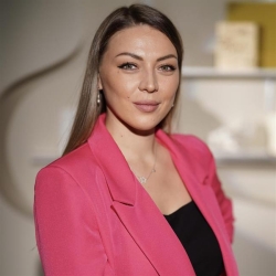 Фотография репетитора Липаткина Полина Васильевна