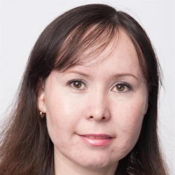 Фотография репетитора Идиатуллина Регина Дарвиновна