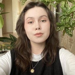 Фотография репетитора Черничкина Варвара Владимировна