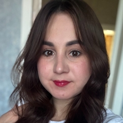 Фотография репетитора Хачатурова Дарья Алексеевна