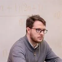 Фотография репетитора Суздальцев Владимир Олегович