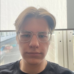 Фотография репетитора Домбровский Егор Сергеевич