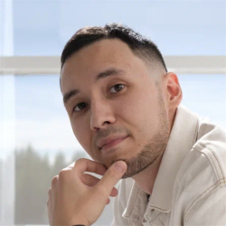 Фотография репетитора Урпеков Тимур Алишерович