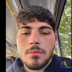 Фотография репетитора Агаджанов Даниэль Эдуардович