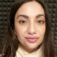 Фотография репетитора Лазарова Анна Арсеновна