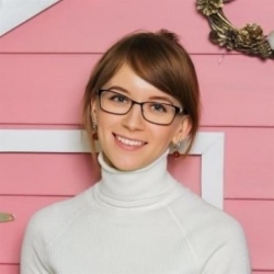 Фотография репетитора Кирсанова Анастасия Валериевна