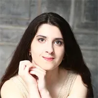 Фотография репетитора Абагян Регина Генриховна