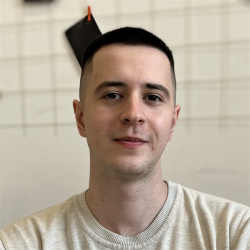 Фотография репетитора Куюмджиев Егор Константинович