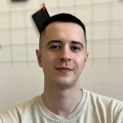 Фотография репетитора Куюмджиев Егор Константинович