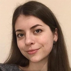 Фотография репетитора Захарова Ульяна Павловна