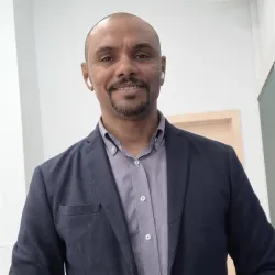 Фотография репетитора Хатими Ларби Кеп