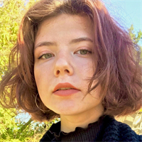 Фотография репетитора Смольнова Алиса Дмитриевна