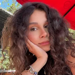 Фотография репетитора Алиева Джамиля Фуадовна