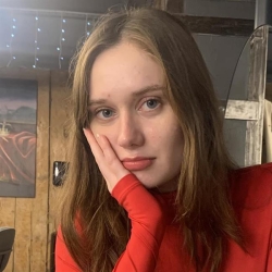 Фотография репетитора Суркова Дарья Александровна